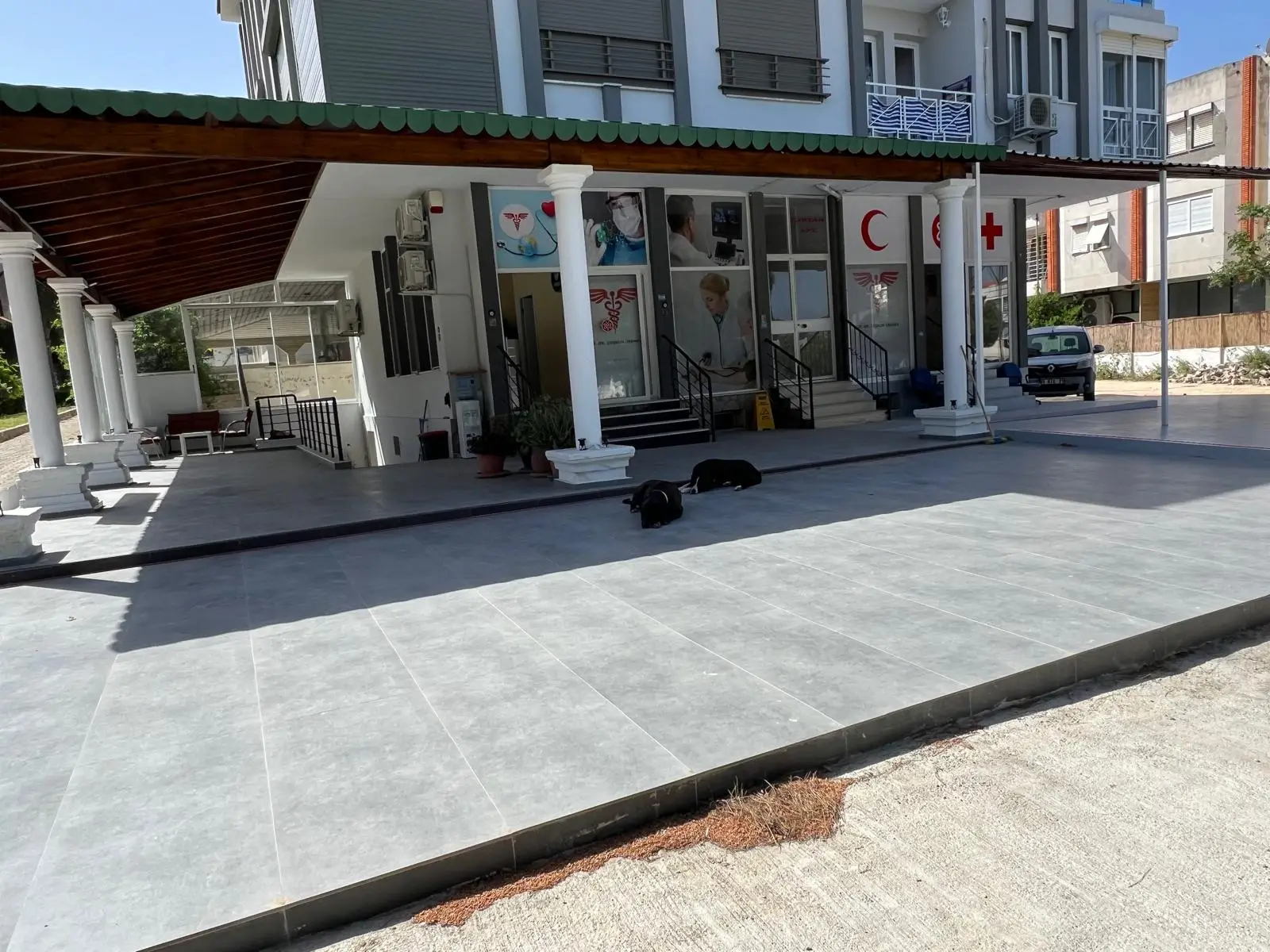 Çeşme Özel Sağlık Operatör Doktor Coşkun Üremek 3