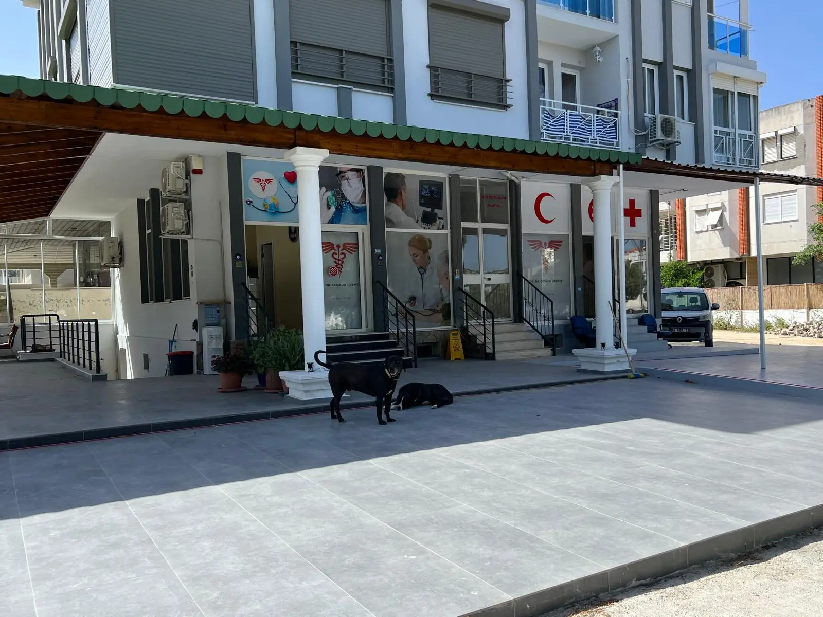 Çeşme Özel Sağlık Operatör Doktor Coşkun Üremek 4