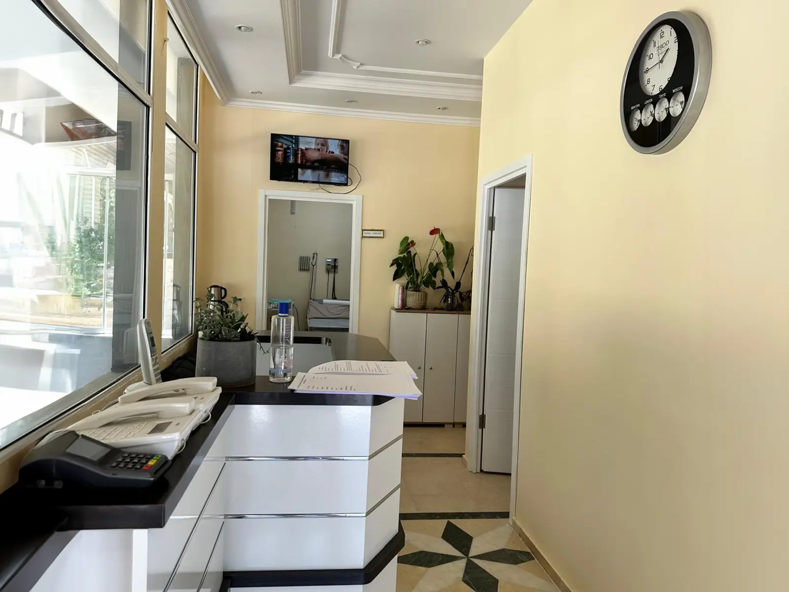 Çeşme Özel Sağlık Operatör Doktor Coşkun Üremek 22